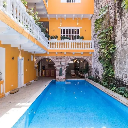 15 Bedroom Old Mansion *
